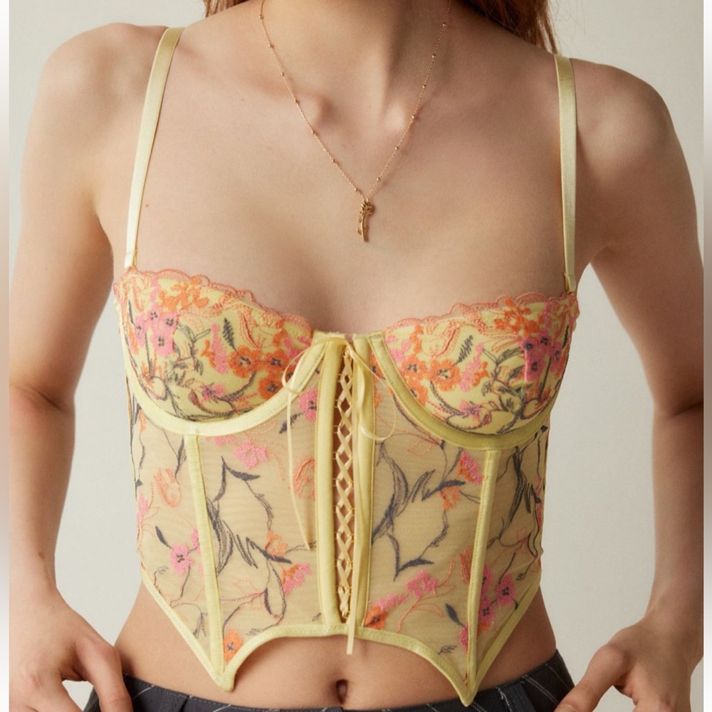 Urban Outfitters - Corset Top - Out from under flora bustier